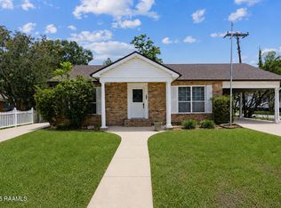 311 S Morgan Ave, Broussard, LA 70518