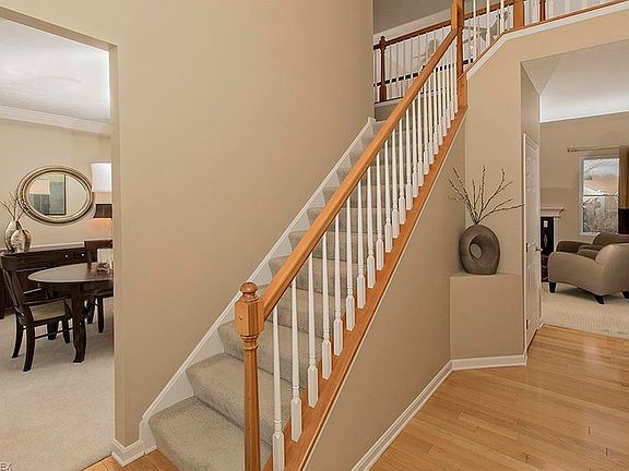 2nd image of 7140 Witch Hazel Ln
