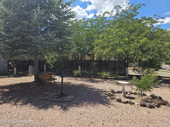 5th image of 523 Lincoln Drive