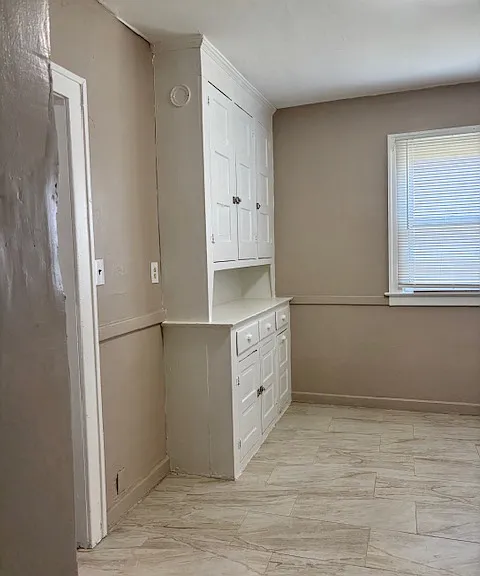 4915 Maplewood Ave — Photo 11