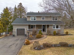 19 Kenneview Dr, Quispamsis, NB E2E 1A6