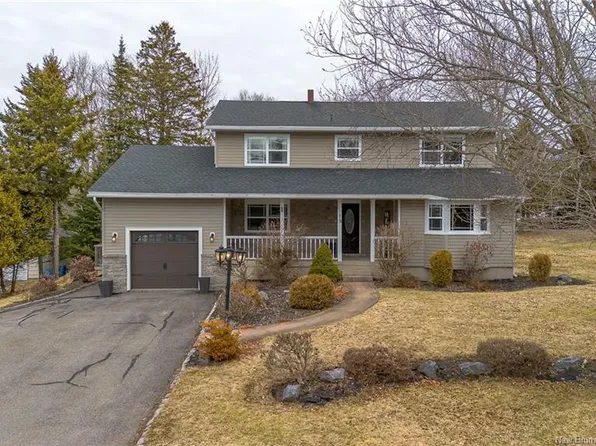 19 Kenneview Dr, Quispamsis, NB E2E 1A6