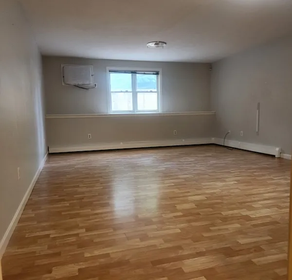 10 Nuttall Ln #3 — Photo 4