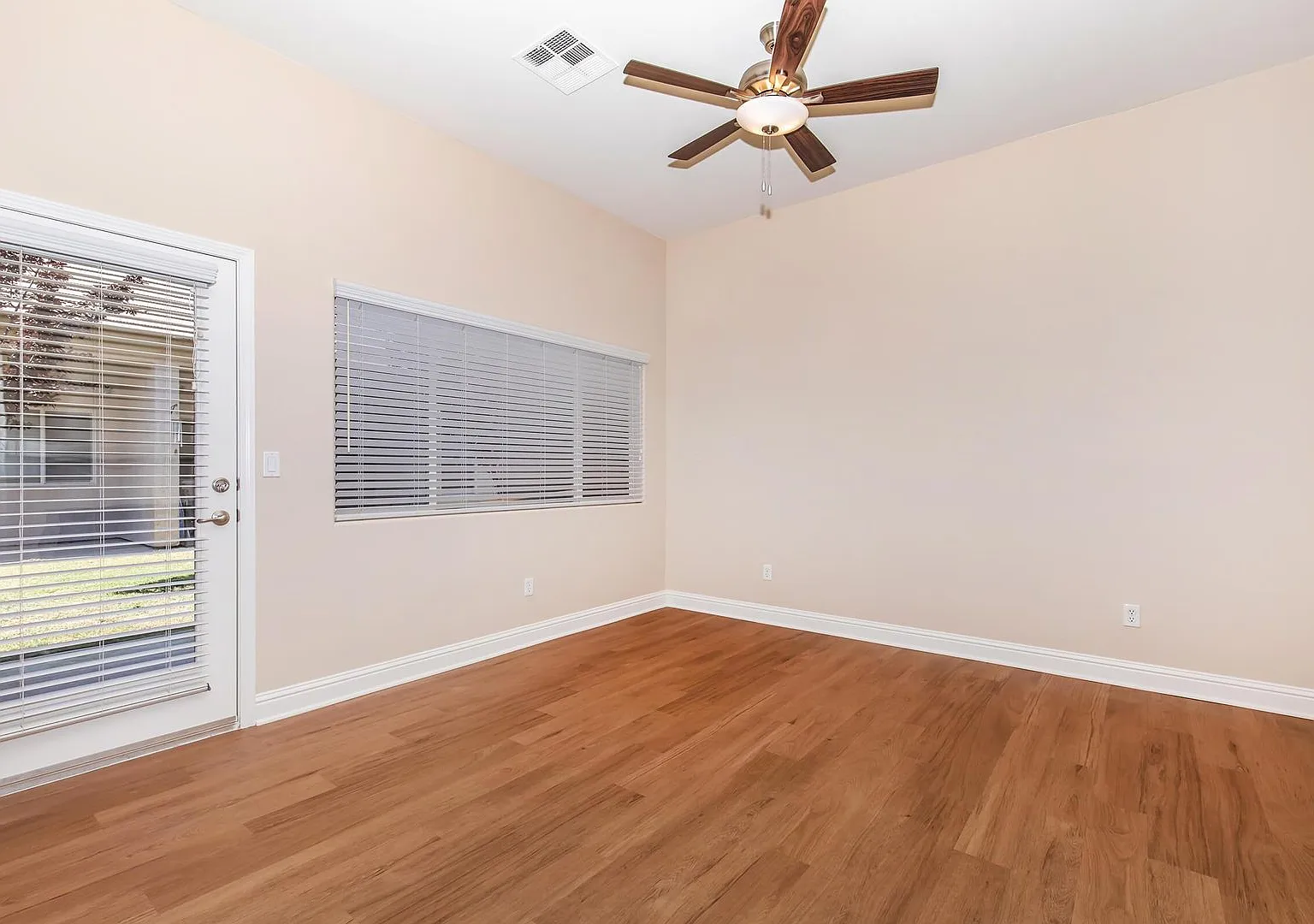 269.242 - Jp/Cp Development, Inc.-269 — Photo 3