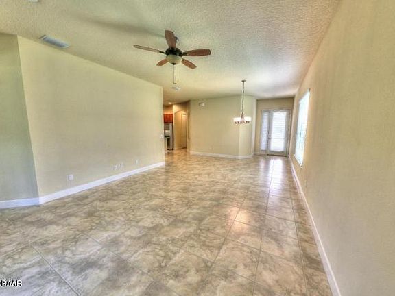 3rd image of 1011 Kilkenny Ln