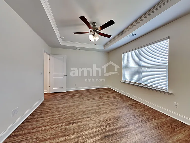 409 Ronter Ct — Photo 6