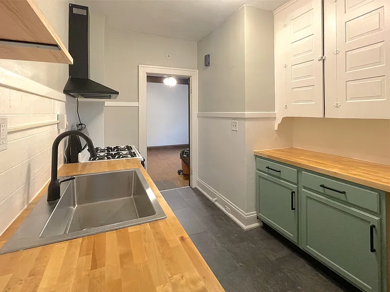 11305 Clifton Blvd #3 — Photo 4