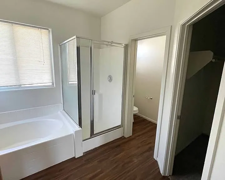 731 Emerald Idol Pl — Photo 64