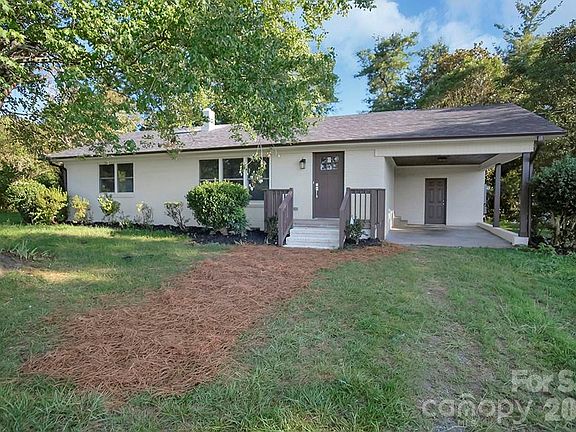3rd image of 238 Davis Rd
