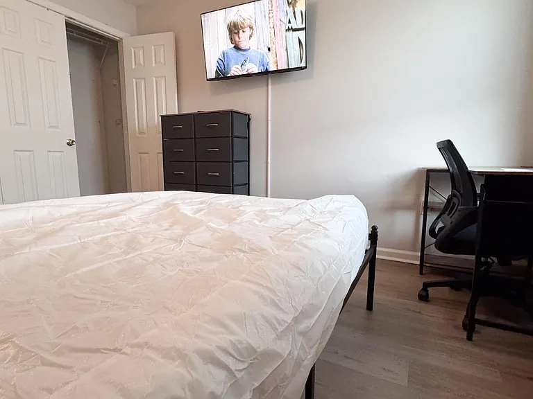 Smart TV and Mini fridge