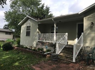 221 Foley St, Hollister, MO 65672