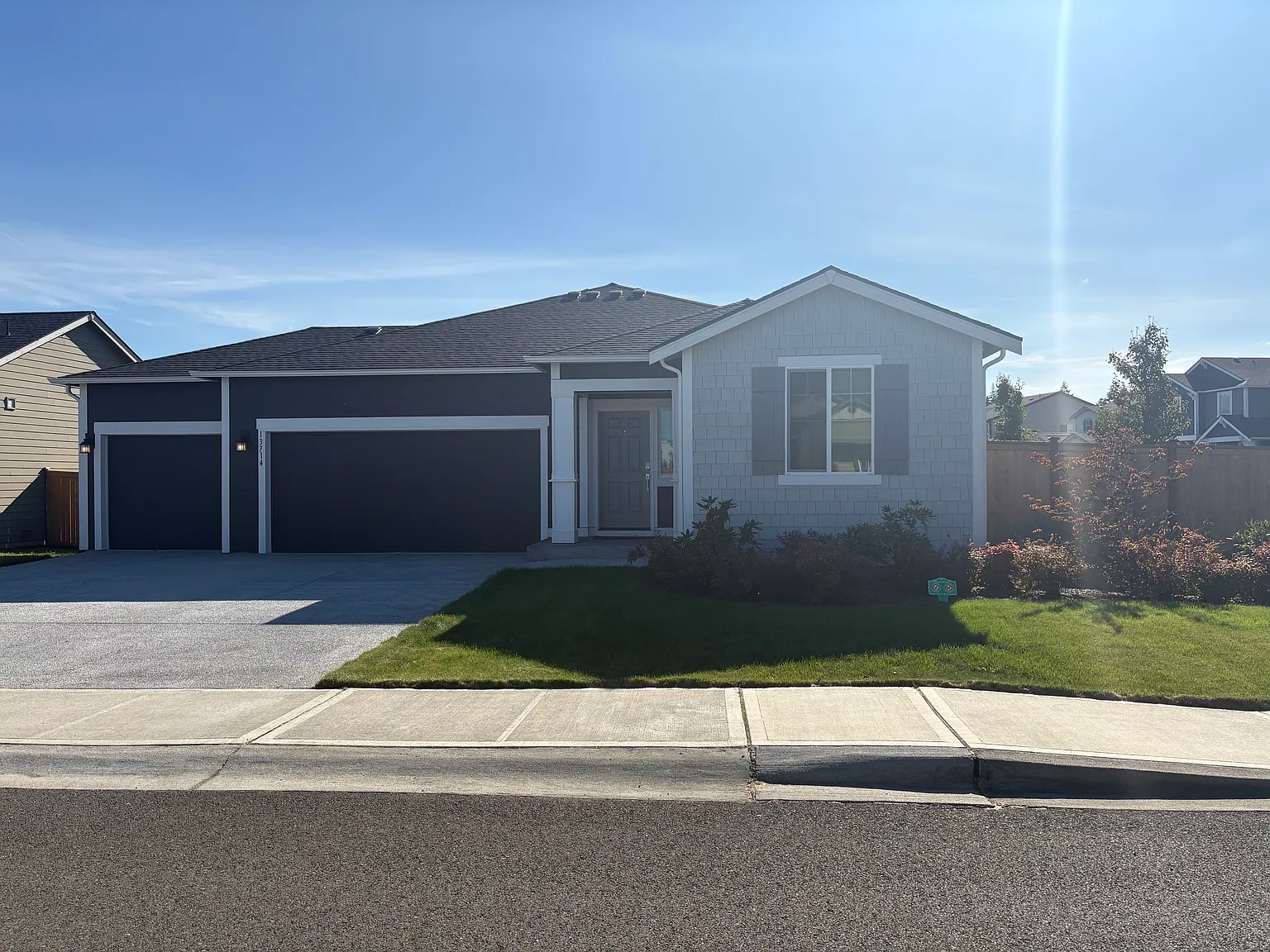 3 bed, 1670 sqft, $2,975 — Photo 1