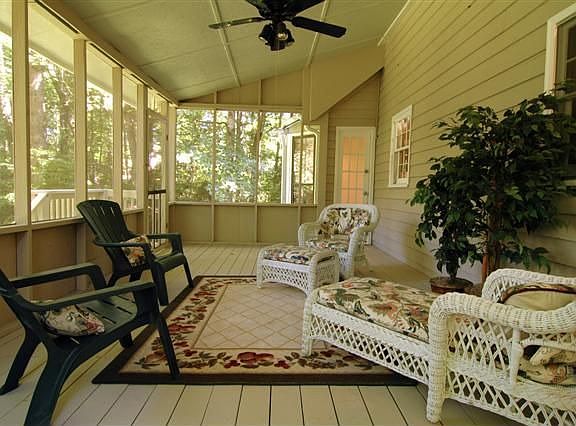 Screened Porch