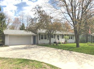 2797 Lone Pine Rd, Farwell, MI 48622