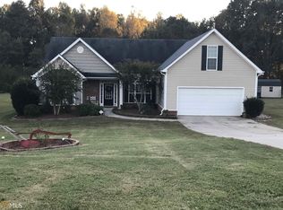1421 Langdon Park Ct, Winder, GA 30680