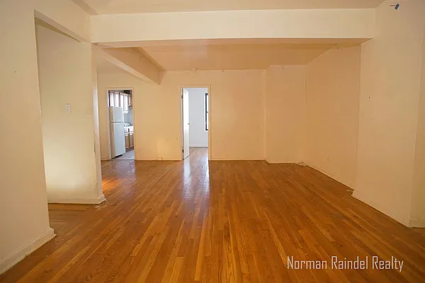 Rented by Norman Raindel, LREB | media 1