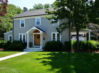 46 Berkeley Rd, EAST GREENWICH, RI 02818