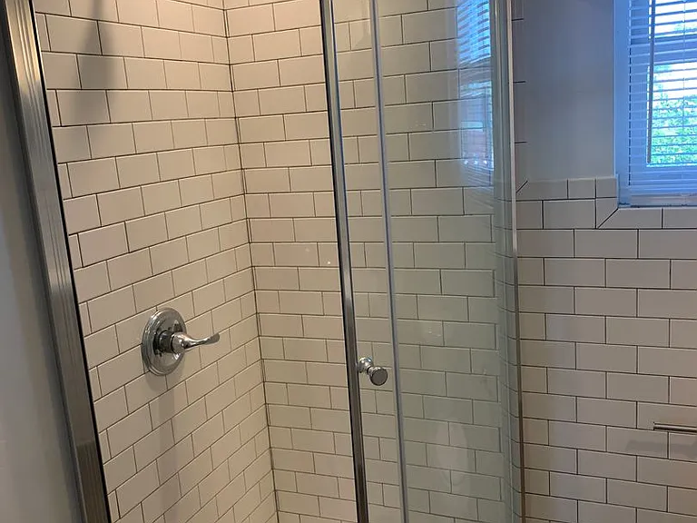 Windsor Court Apartments — Photo 19