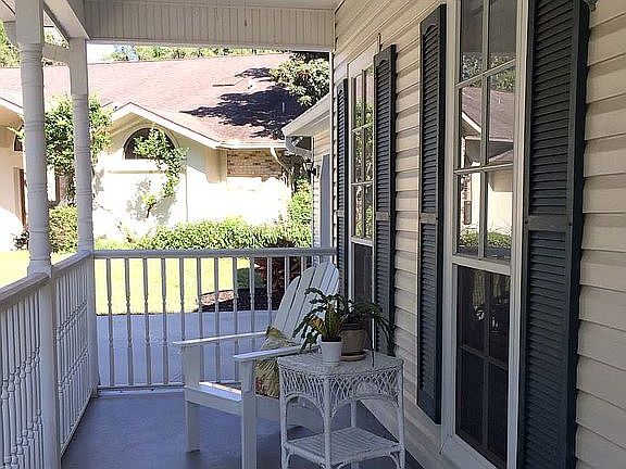 Porch & Sitting Area.