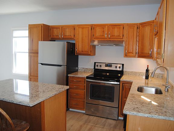 New Granite Countertop's and Stainless Appliances