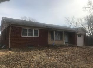 818 S Longfellow Ln, Wichita, KS 67207