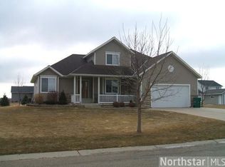 900 Capwood Ave, Litchfield, MN 55355