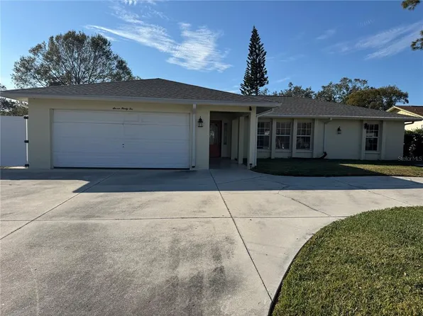 732 Tuxford Dr, Sarasota, FL 34232
