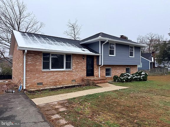 2nd image of 537 Butternut Dr