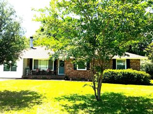 1224 Belvedere Dr, Hanahan, SC 29410