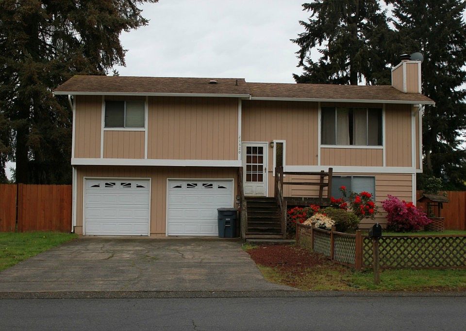 1st image of 21520 128th St E