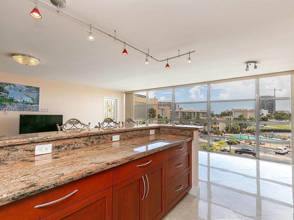 2nd image of 2000 Atlantic Shores Blvd APT 420