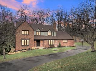 132 Jonathan Dr, Mcmurray, PA