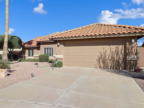 2nd image of 11038 W Runion Dr