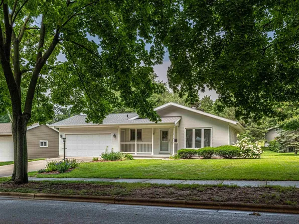 518 Topaz Ln, Madison, WI 53714