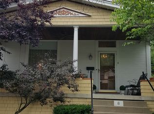 8 Maple Ave, Wheeling, WV 26003