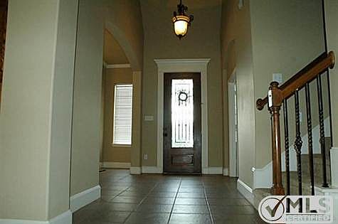 3rd image of 1401 Ashmore Ct