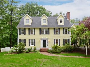 14 Elizabeth Rd, Hopkinton, MA 01748