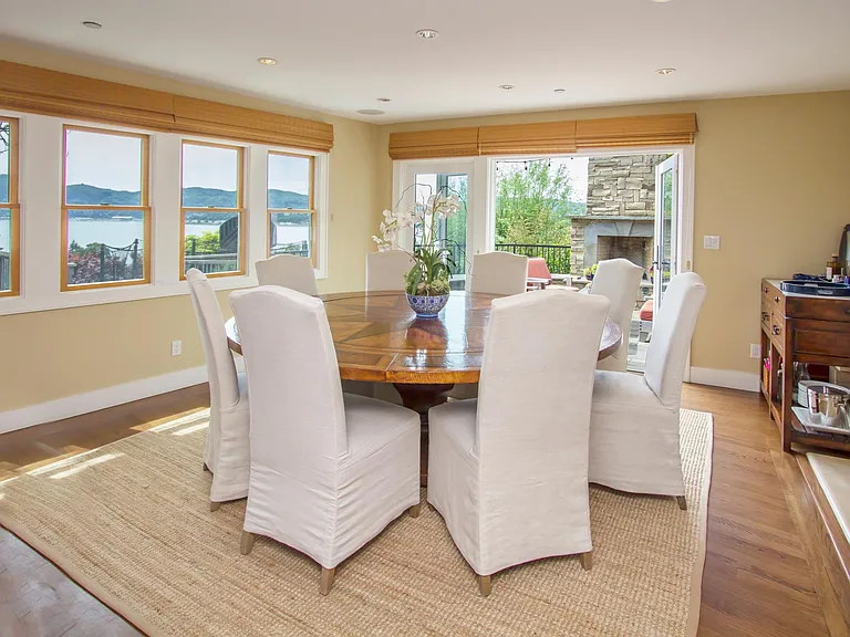 544 Silverado Dr — Photo 13