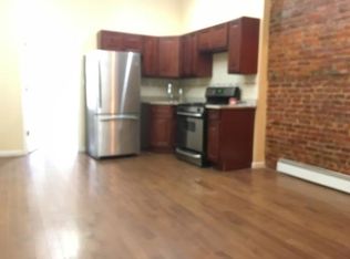 121 Hull St APT 3, Brooklyn, NY 11233