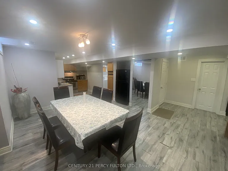 176 Alfred Smith Way — Photo 7