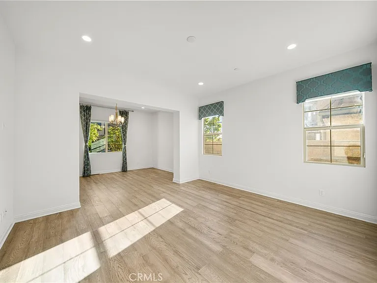 1151 Summit Oak Dr — Photo 30