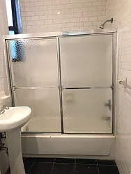 Rented by Salon Realty Corp