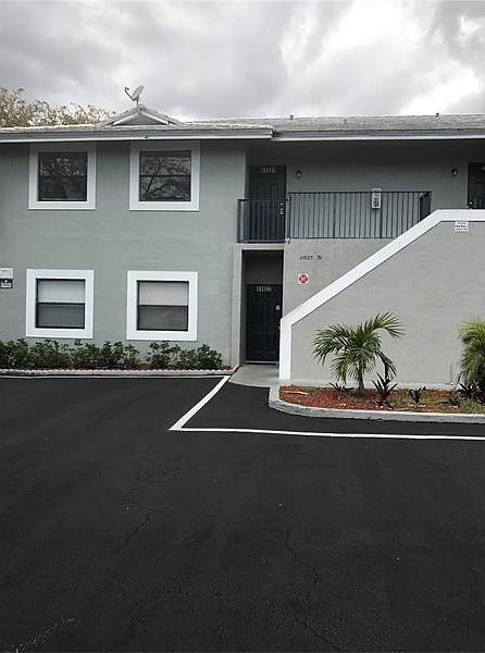 1st image of 11631 NW 35th Ct