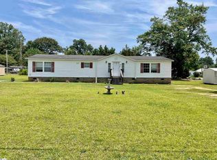 108 Willow Street Ext, Clinton, SC 29325