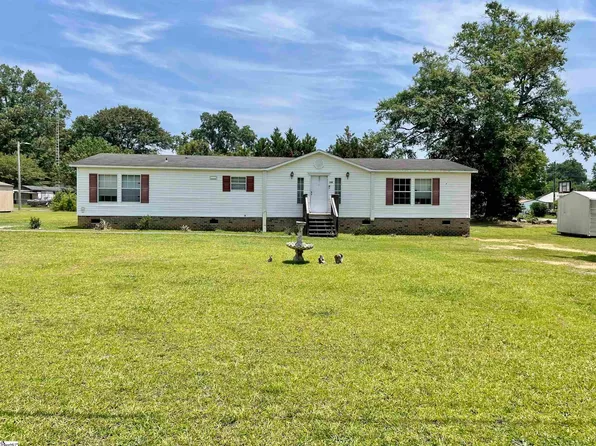 108 Willow Street Ext, Clinton, SC 29325