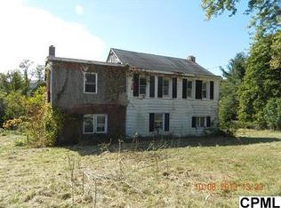 3 Hazzard Ln, Enola, PA 17025