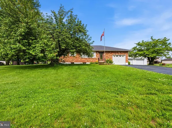 40 Rawlings Dr, Bear, DE 19701