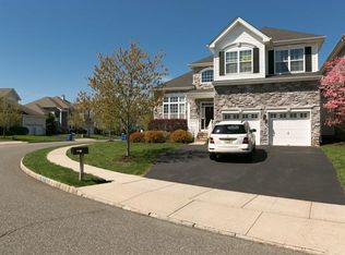 38 Pony Ln, Flemington, NJ 08822