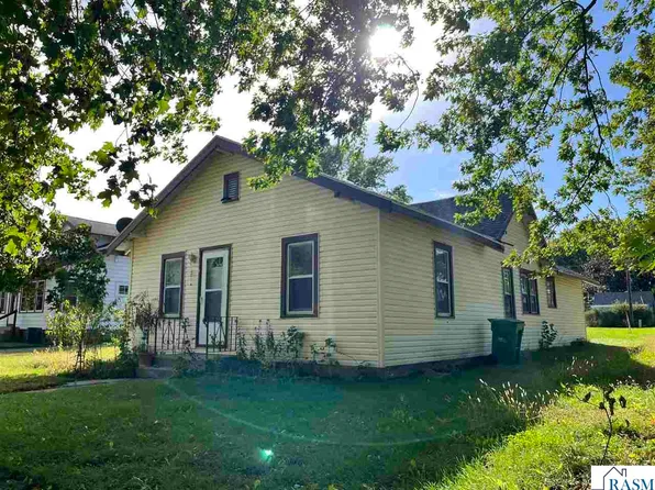 410 2nd St N, Butterfield, MN 56120