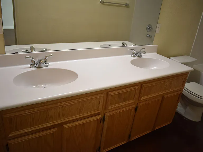205 Coby Dr — Photo 12